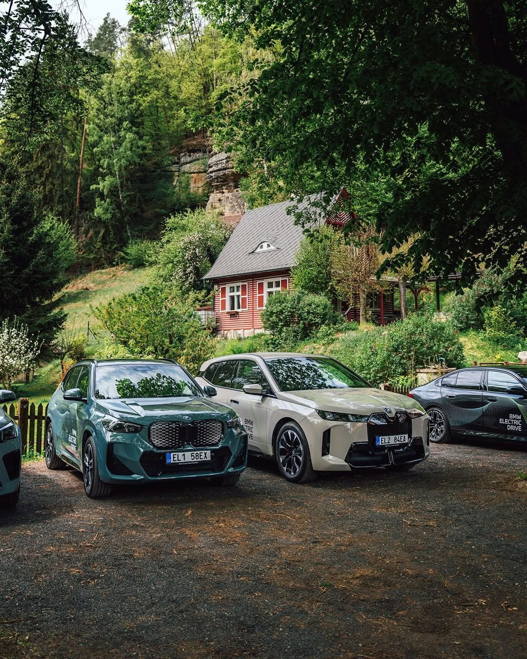 bmw 게시물 이미지: Weekend mood: Escape into nature. ⛰️

📸...