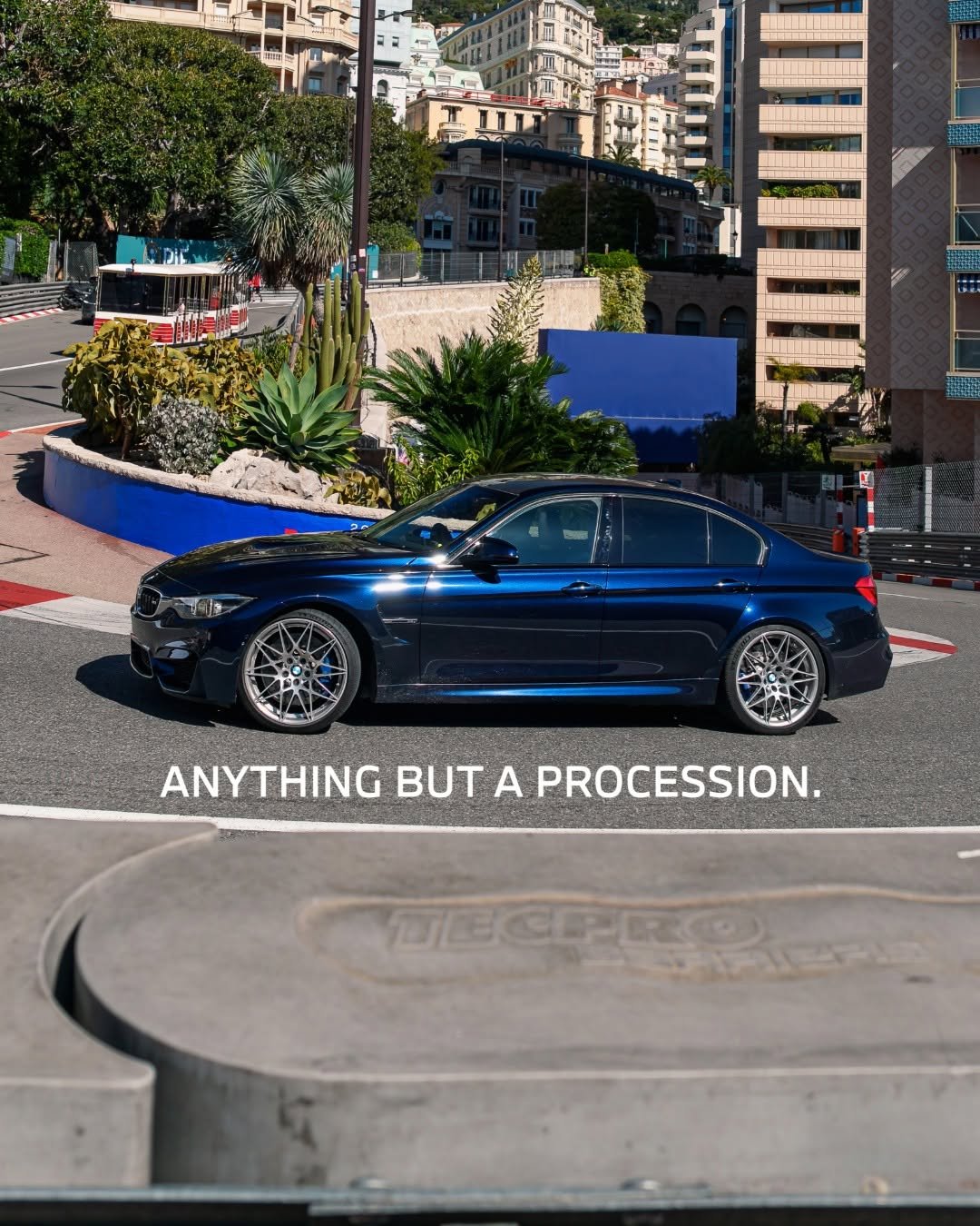 bmw 게시물 이미지: The grid is full but the streets are ours....
