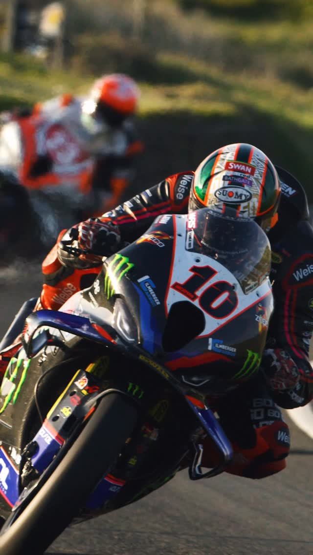 bmwmotorrad 게시물 이미지: Pure speed. Pure bravery.

A look back at the...