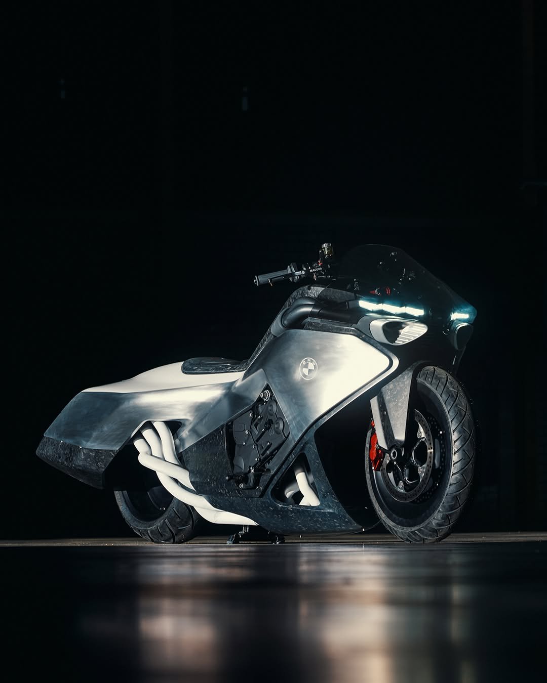 bmwmotorrad 게시물 이미지: Details that make a statement. 😮‍💨...