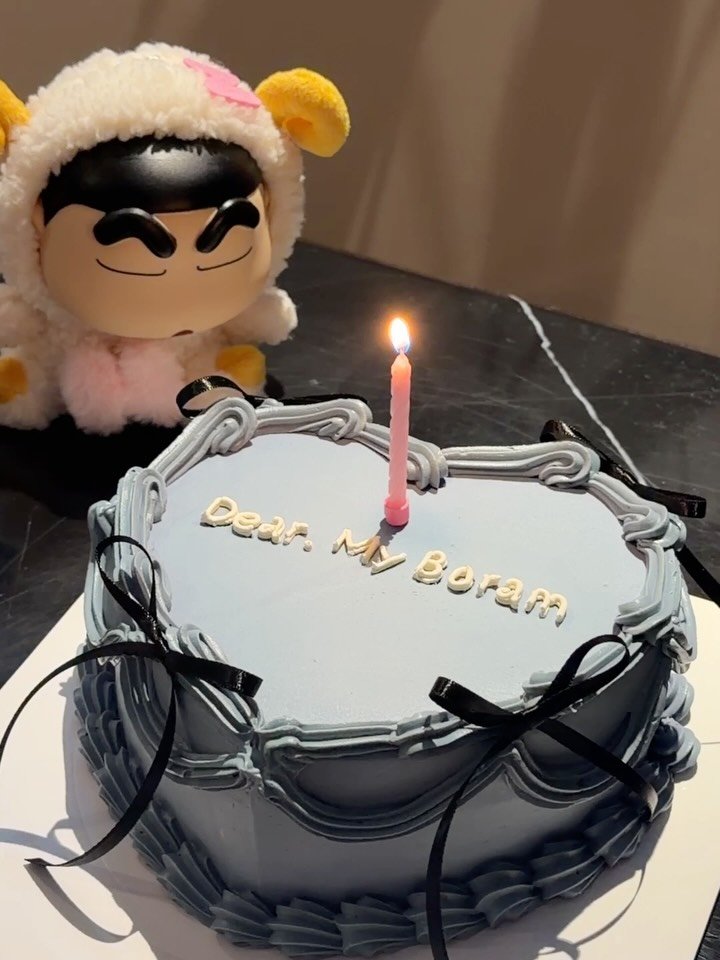 bo._.r_am 게시물 이미지: 좋아하는 걸로 가득🤍