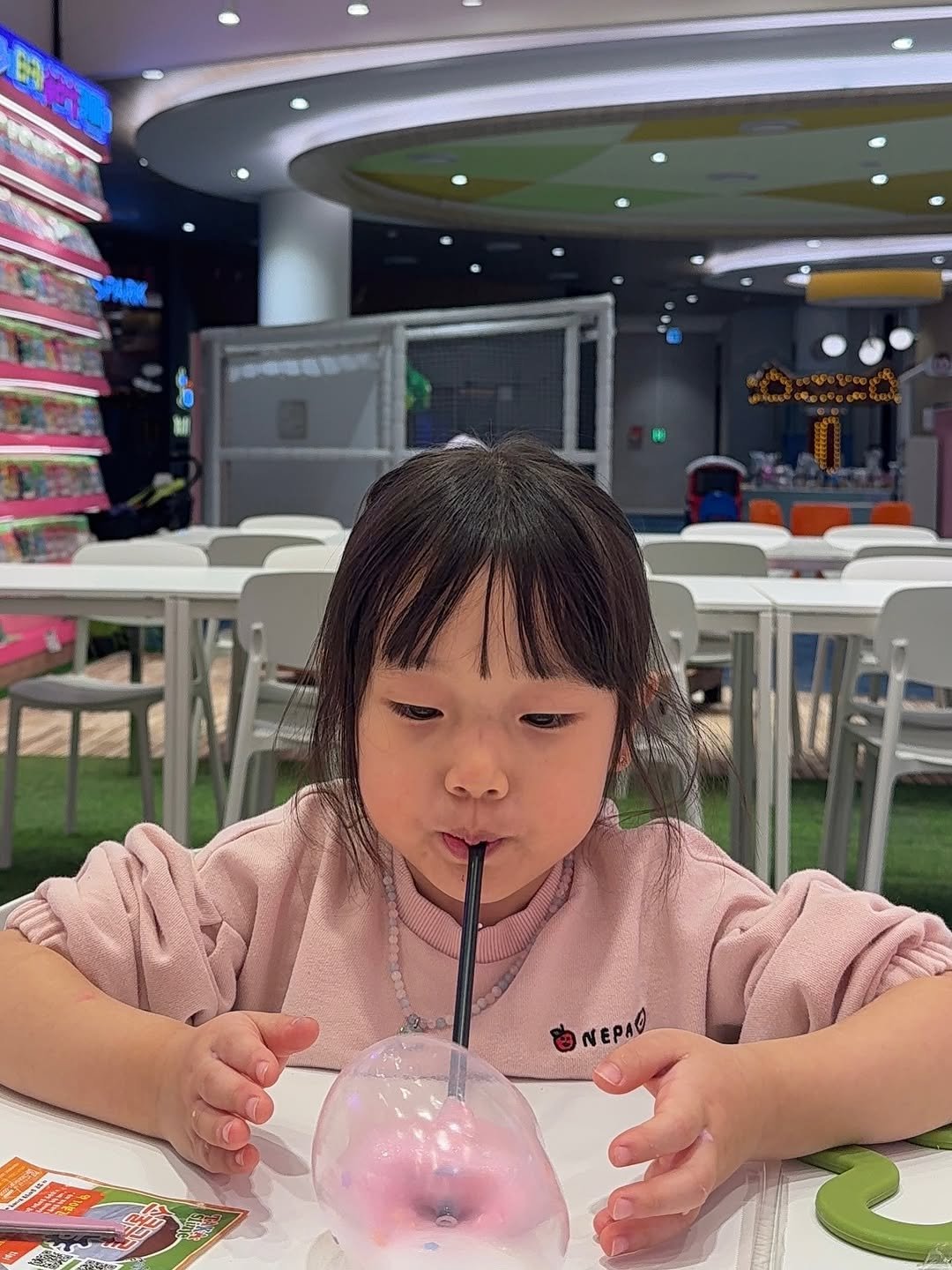 Photo by 뽀아맘 석아영 | 귀염둥이 남매 육아일상🐻🐰 on February 07, 2026. May be an image of baby, lollipop, smoothie, chocolate milk and text that says 'NEPAO'.