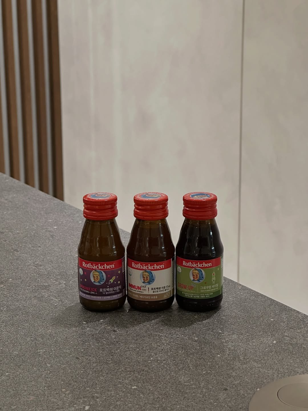 bobseol 게시물 이미지: 독일 로트붹센은 내일이 마지막 날인데요
사실 가격이 있는 제품이지만
그만큼 이유가...