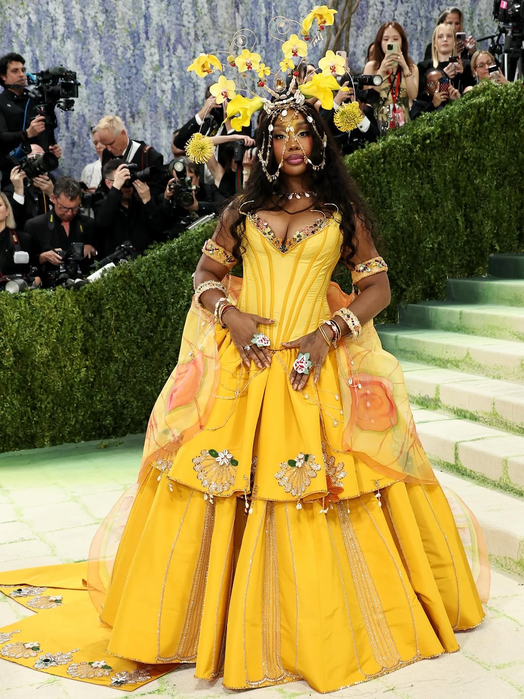 bode 게시물 이미지: @SZA wears custom Bode for the 2026 Met Gala,...