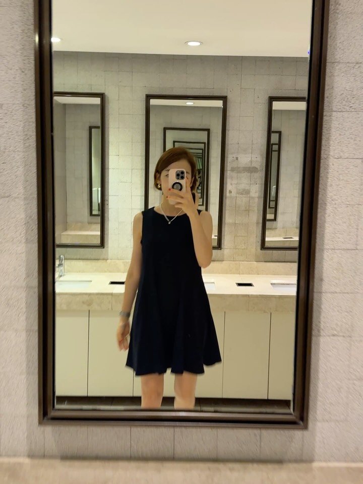 body_theory 게시물 이미지: 웃고 있지만 올해는 너무 슬프게 시작했고

엄마에 대한 걱정 뿐 아니라
현실적으로...