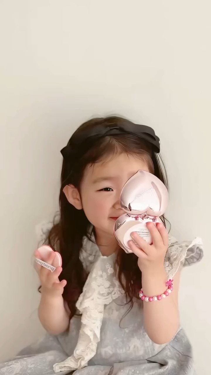 bongbongfriends_official 게시물 이미지: 👉할인이 일주일도 안남은거 실화?
하트선쿠션 리필 30일, 13시까지만...