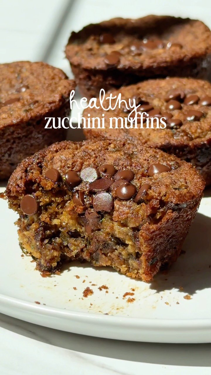 booboosbakeryy 게시물 이미지: Healthy Zucchini Muffins 🥒✨ SO soft, fluffy,...