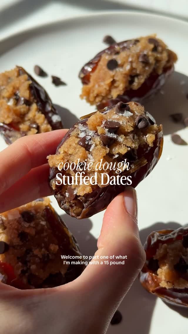 booboosbakeryy 게시물 이미지: Pt. 1: Cookie Dough Stuffed Dates 🍪 

A 15lb...