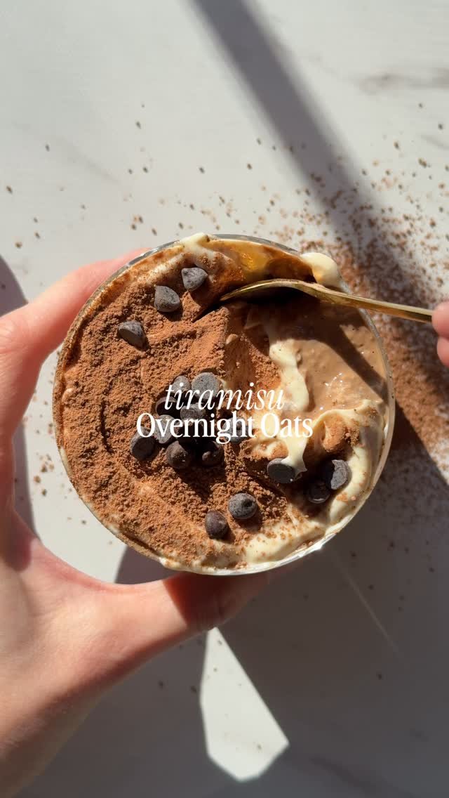 booboosbakeryy 게시물 이미지: Tiramisu Overnight Oats ☕️

I may not be a...