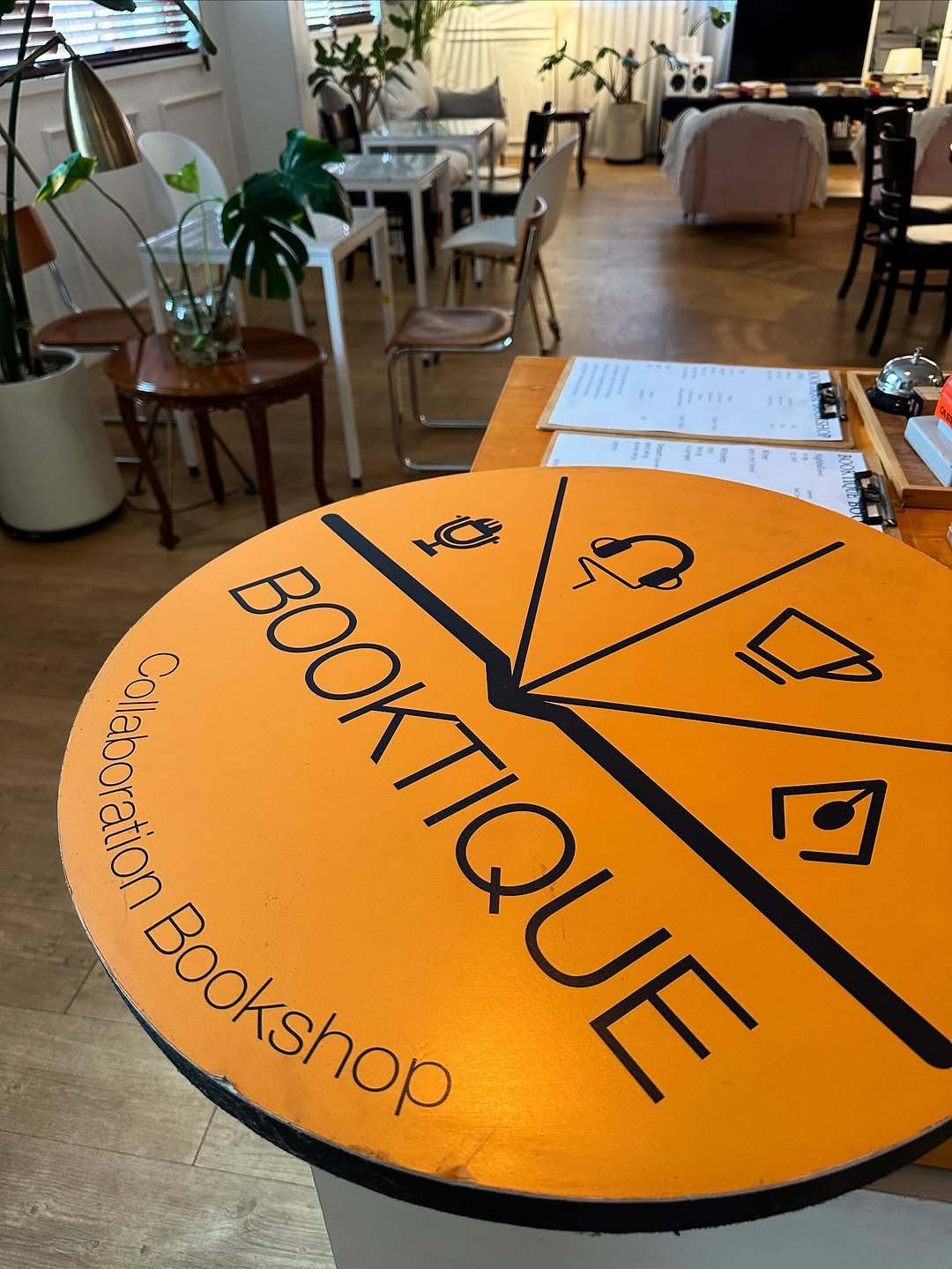 Photo by 북티크 in 북티크 Booktique. May be an image of table, dining table, placemat and text that says 'AXBwEB Collaboration 0 Bookshop BOOKTIQUE বর Bookshop'.