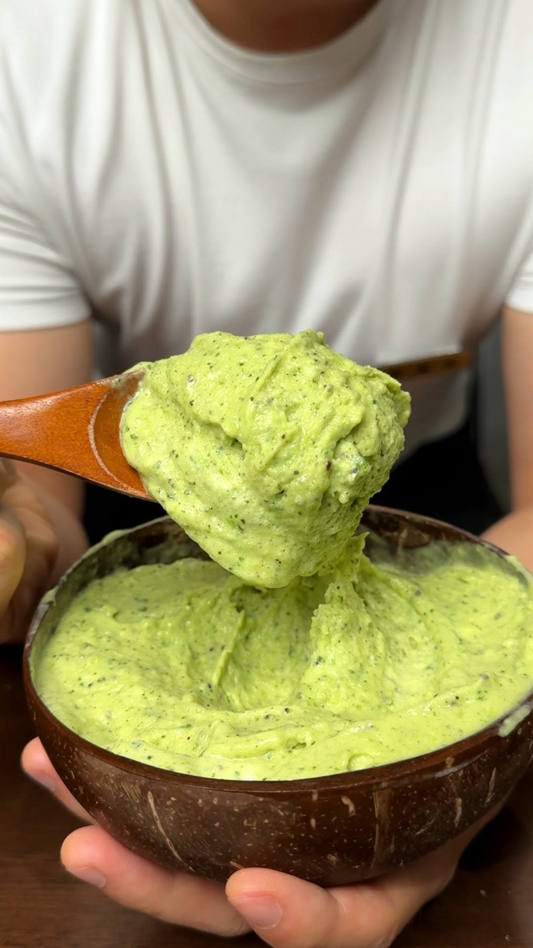bop.pt 게시물 이미지: 그린 스무디볼
✅재료 (2인분)
냉동 키위 (150g)
냉동 아보카도...