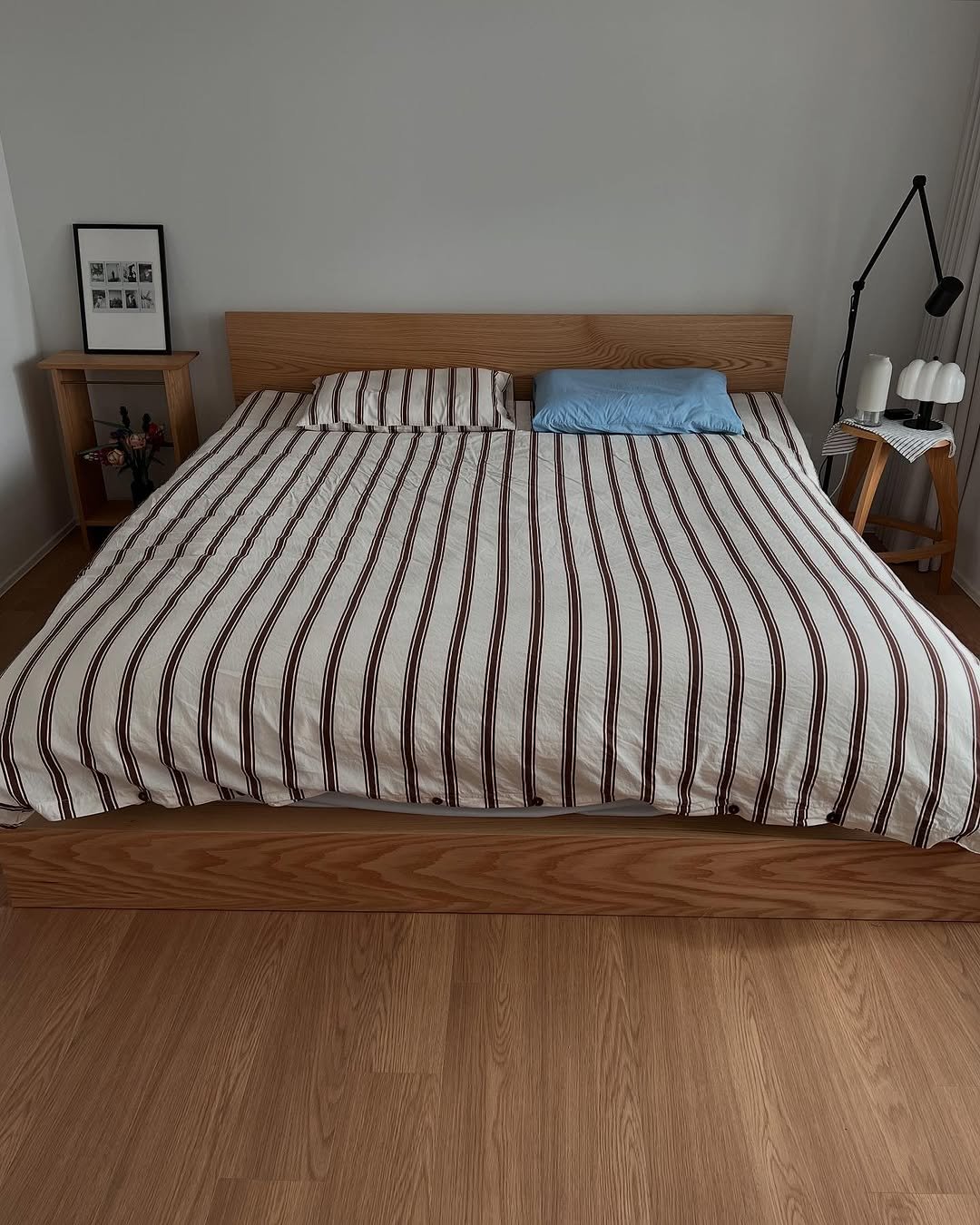 Photo by 보스커 | 원목침대 | 침대프레임 | 주문제작 침대 on December 07, 2024.