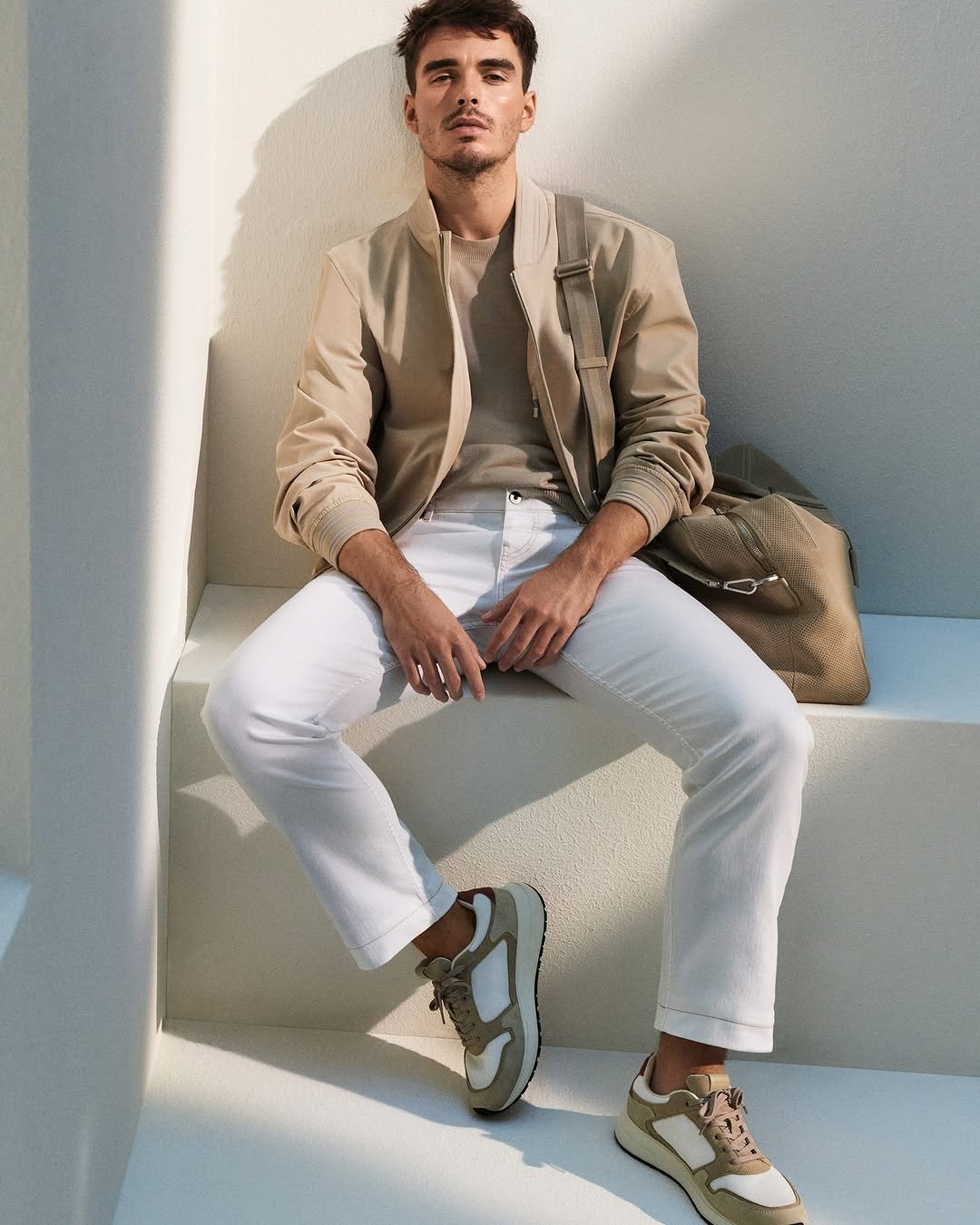 boss 게시물 이미지: Smart-casual or effortlessly tailored,...