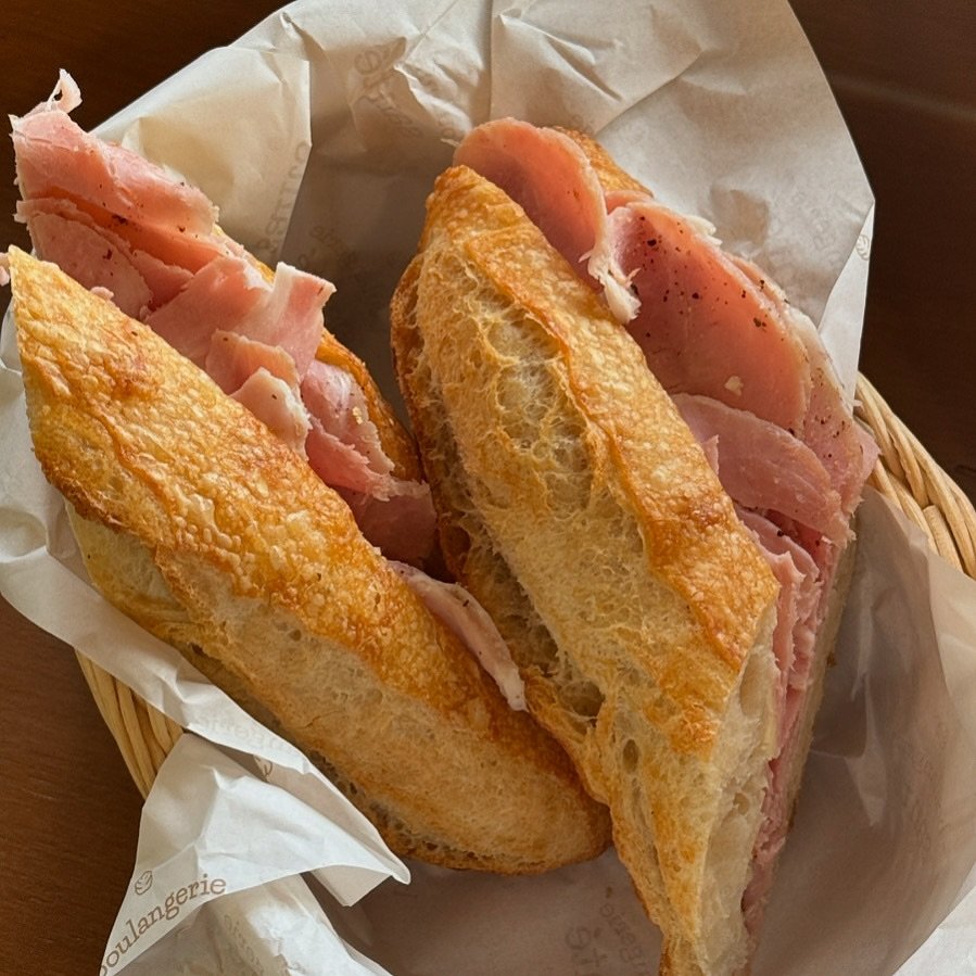 Photo by 영월 블랑제리상떼 (여성기업) on September 18, 2025. May be an image of baguette, club sandwich and text.
