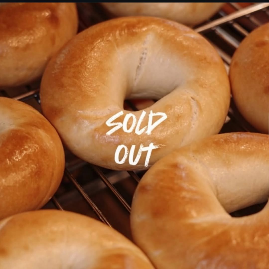 Photo by 영월 블랑제리상떼 (여성기업) on October 07, 2025. May be an image of bagel.