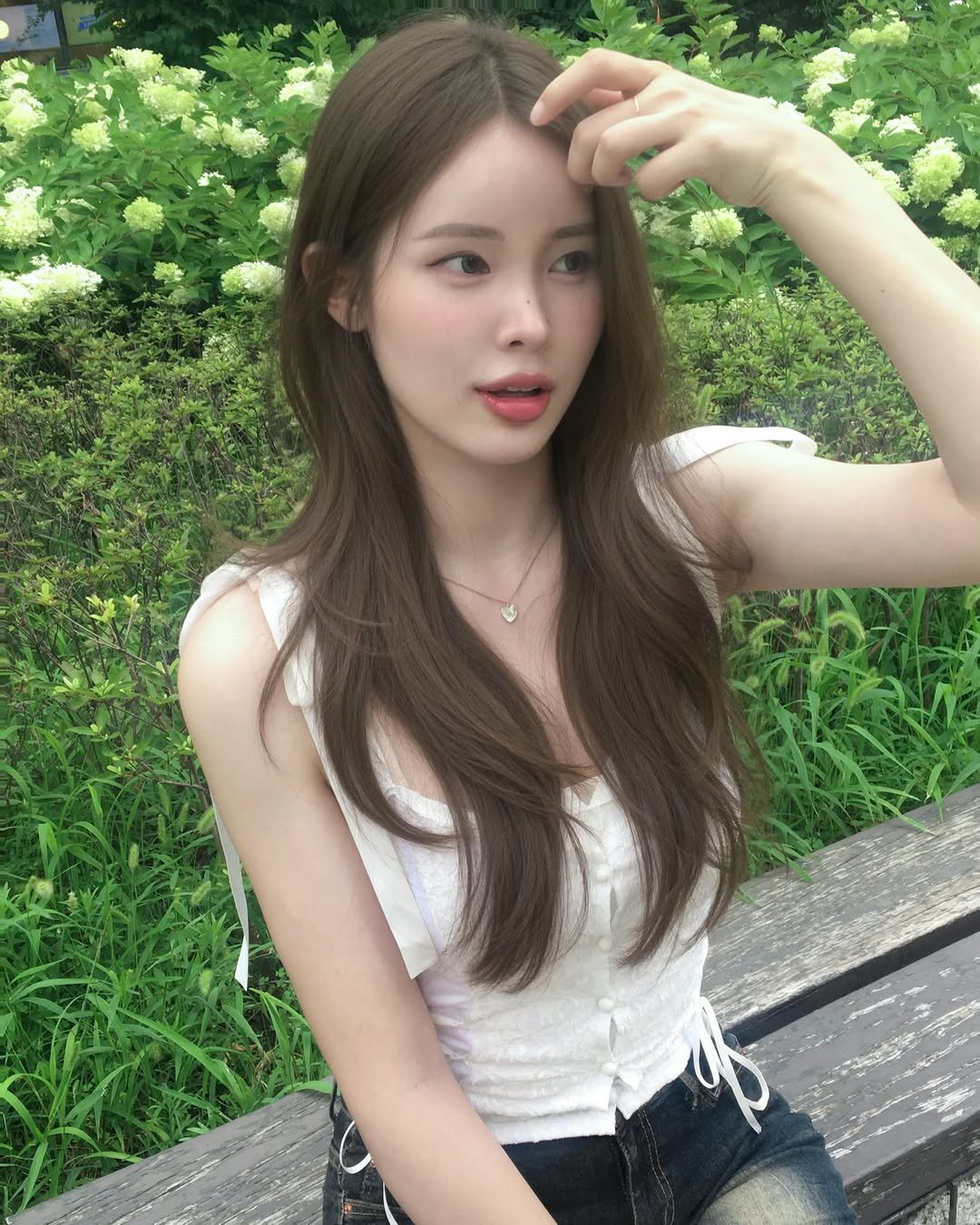 boutique_hyeseon__ 게시물 이미지: 이제 정말 여름••🌴

더베럴#허쉬펌#허쉬레이어드펌 으로 가볍고 예쁘게🤍

분위기를...