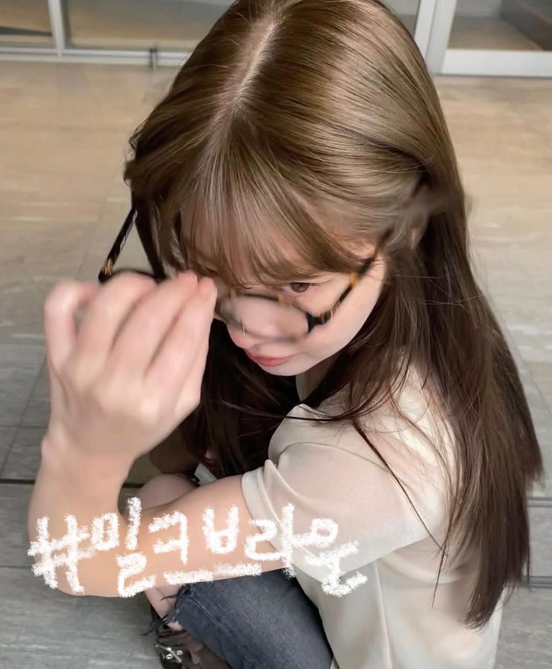boutique_yju 게시물 이미지: 밝은 컬러로 투명하게 
이미지 변신 ✨

피부톤, 색조, 이미지에 맞게
맞춤 상담...