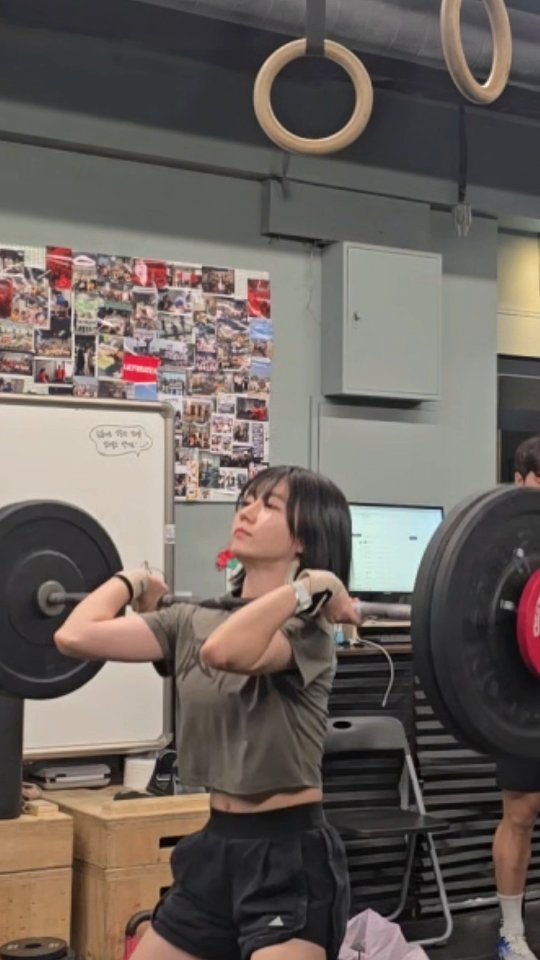 boxjumpbro 게시물 이미지: 절 지켜주는 든든한 갑옷이 생겼어요 (근데 이제 당분간 못쓰는) 옷 안에 착용하면...