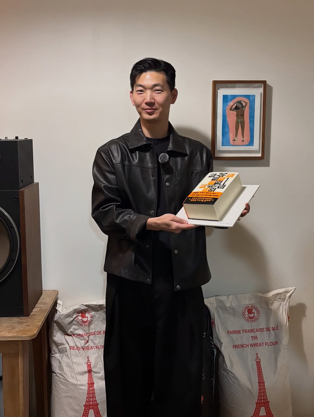 Photo shared by 브만남 (브랜드 만드는 남자) on March 28, 2026 tagging @zwang, @wisdomhouse_official, and @layering.club. May be an image of book and text.