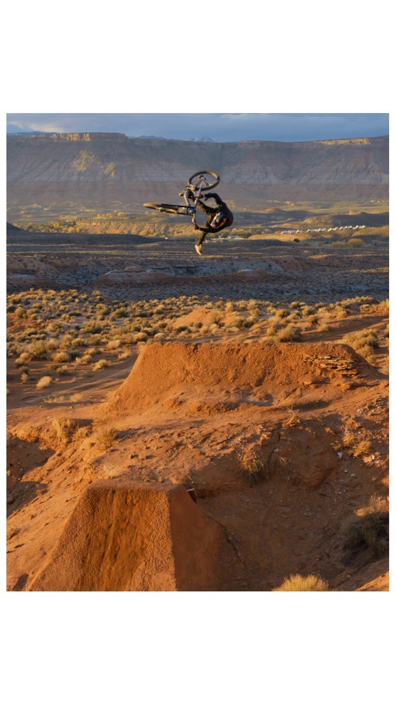 brandonsemenuk 게시물 이미지: Ride. Relax. Repeat. @polarisorv 🏜️