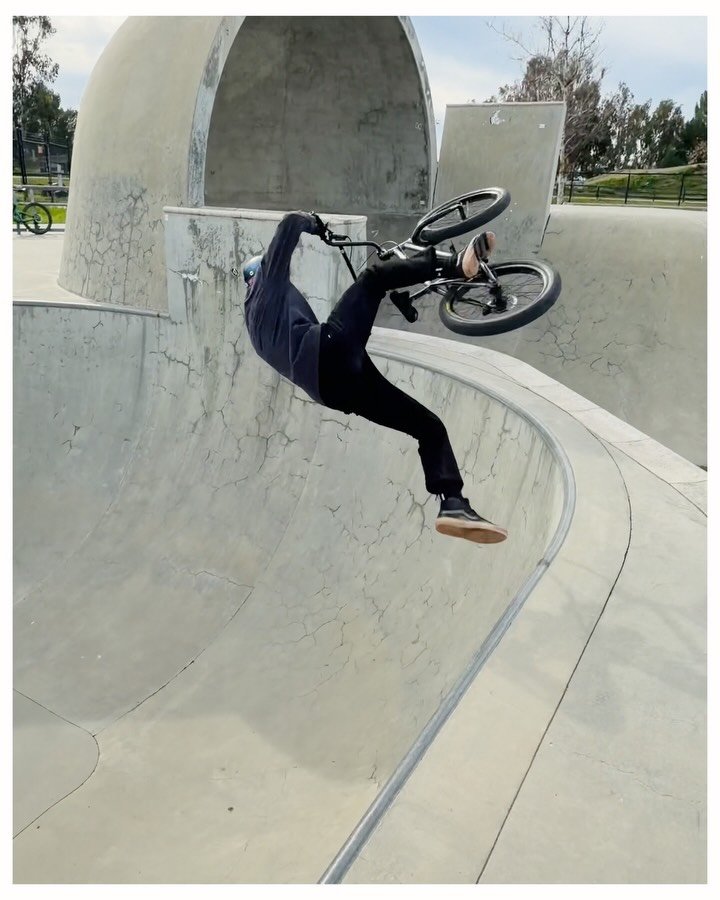 brandonsemenuk 게시물 이미지: Lately.