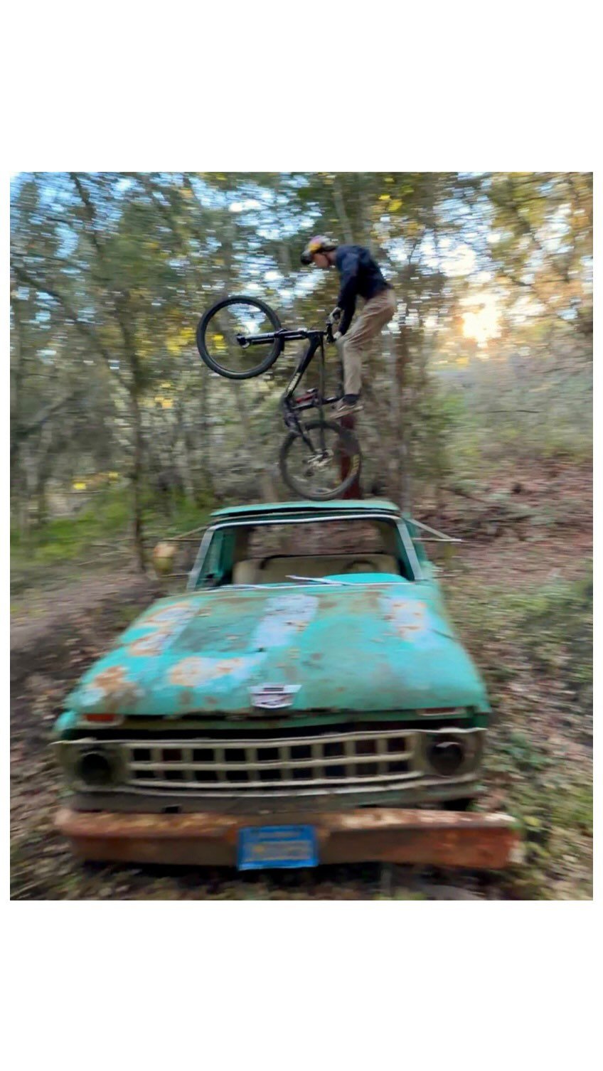 brandonsemenuk 게시물 이미지: Sports! // 📹 @keralinn