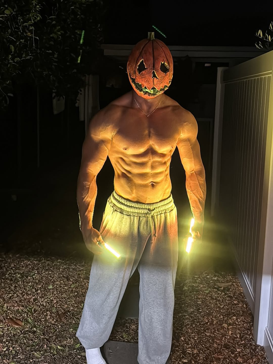 Photo by Brandon Starr on November 04, 2025. May be an image of scarecrow, costume, pumpkin, gourd and text.