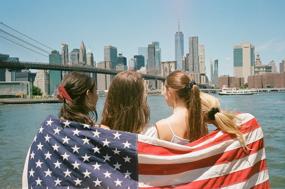 brandymelvilleusa 게시물 이미지: Happy 4th of July! 🇺🇸
#brandyusa
