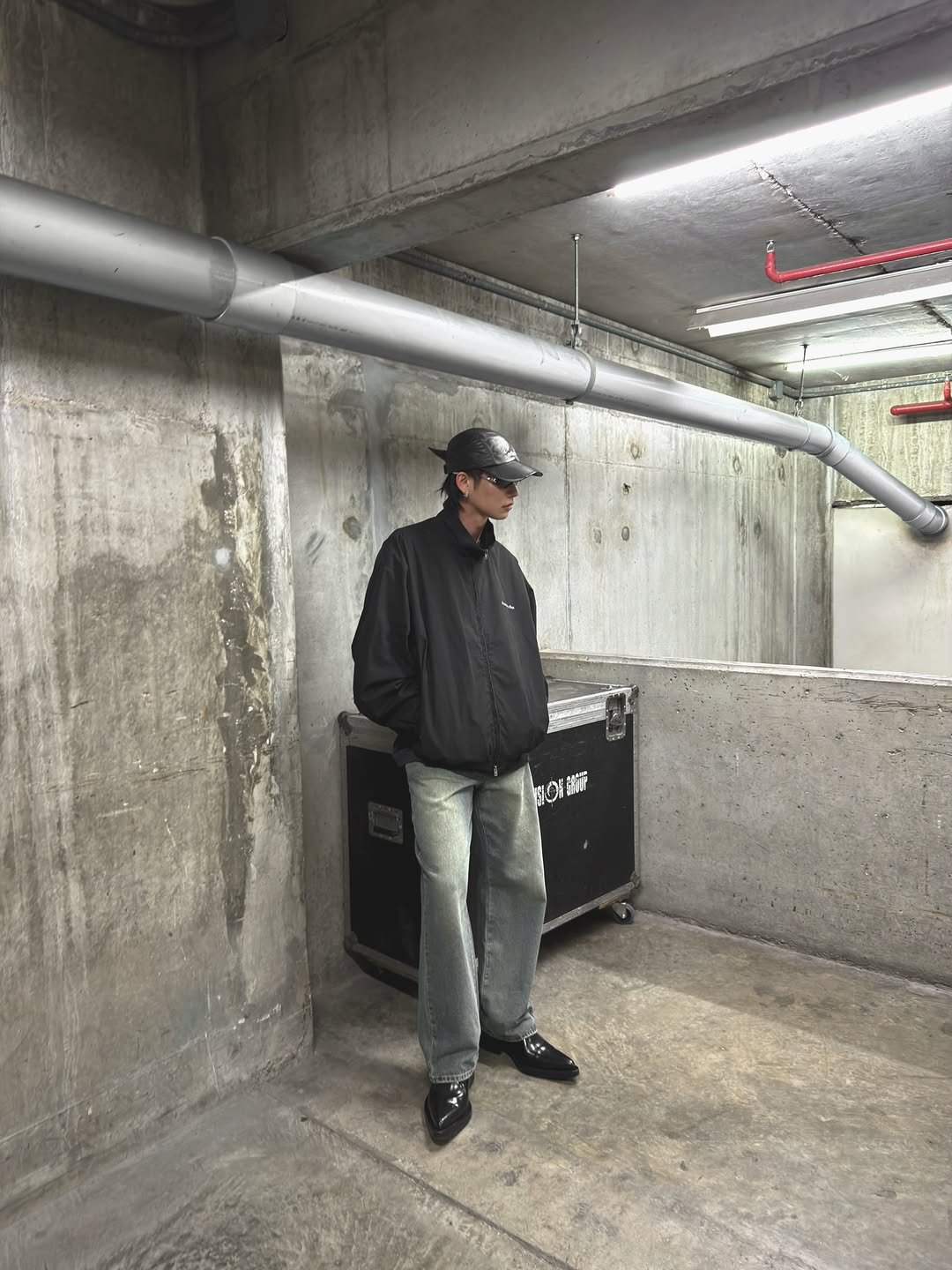 Photo by BRIGHT on February 16, 2026. May be an image of one or more people, people standing and text.