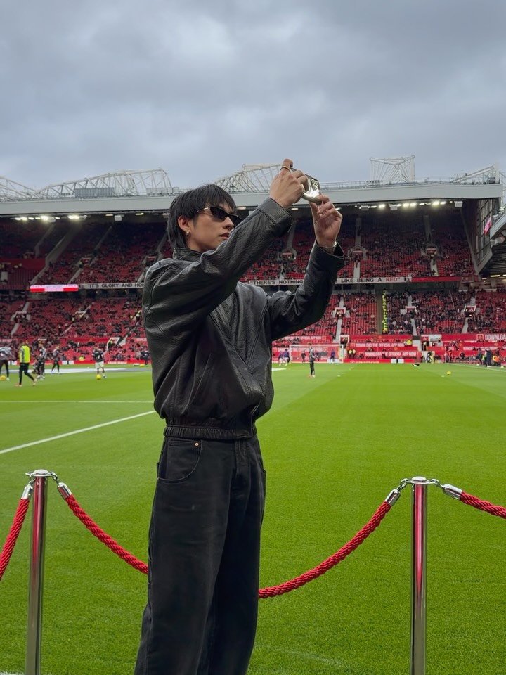 bright 게시물 이미지: Thank you @manutd and @adidas for treating me...