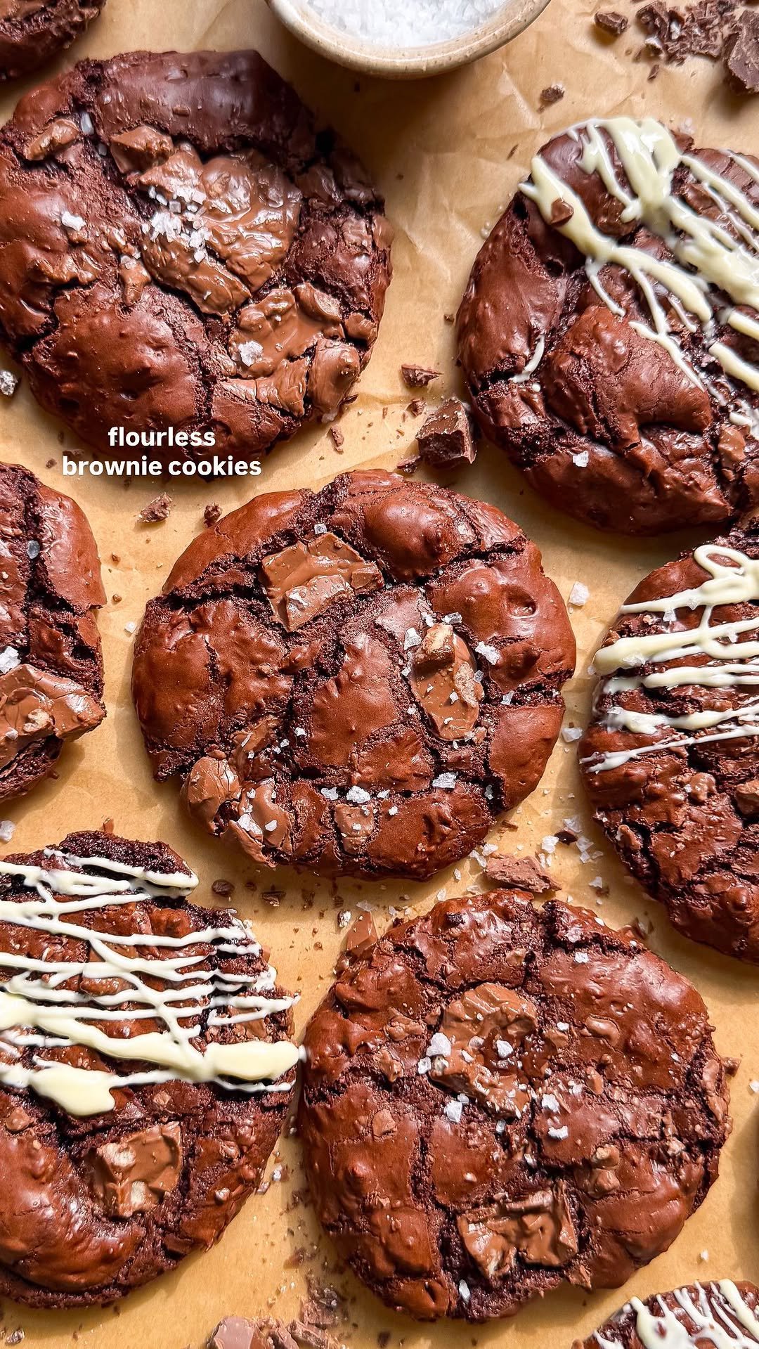brightmomentco 게시물 이미지: flourless brownie cookies were a must for this...