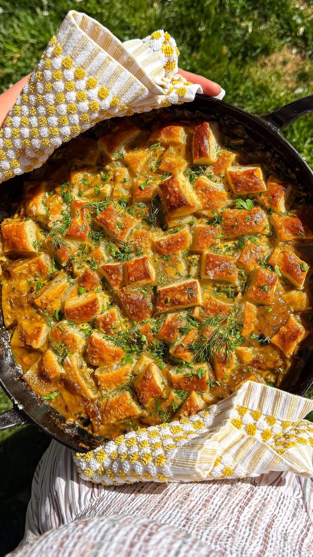 brightmomentco 게시물 이미지: nostalgic dinners are the only options for...