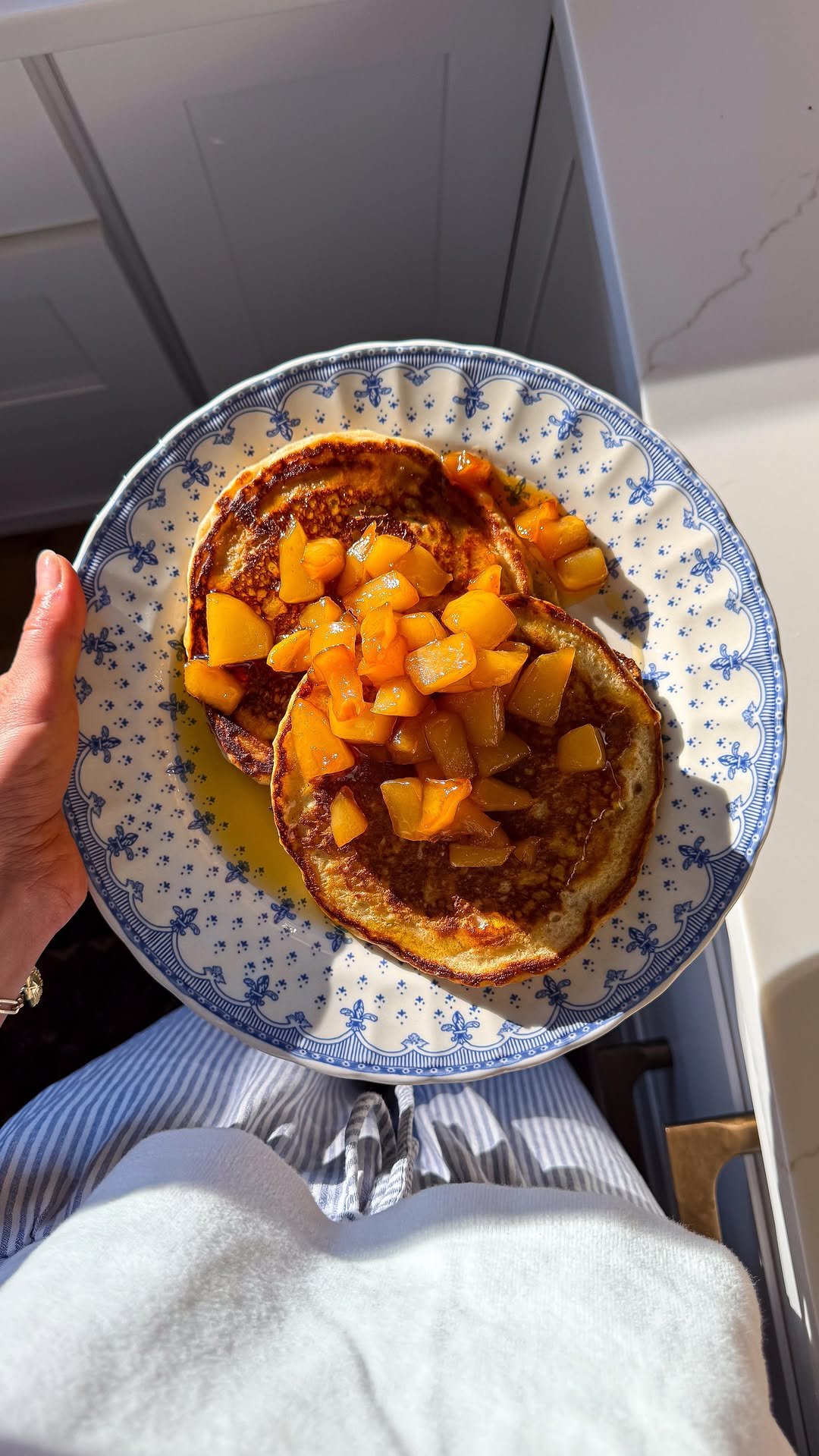 brightmomentco 게시물 이미지: pancakes are a sunday morning must :)

full...