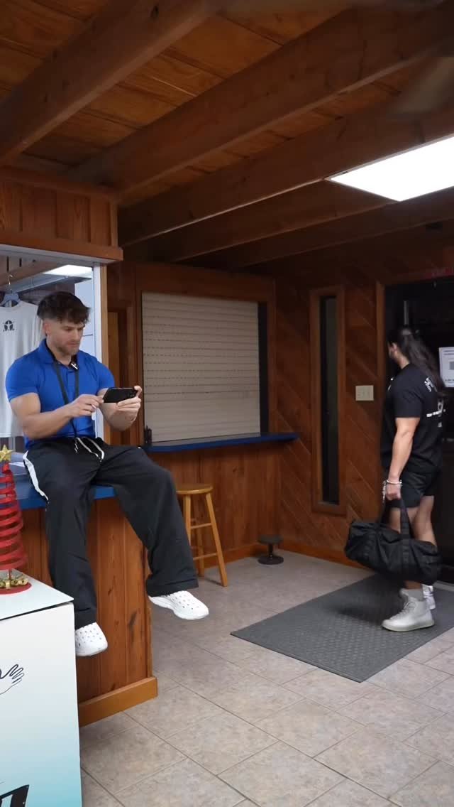 brodieshredz 게시물 이미지: They’re always the coolest people...