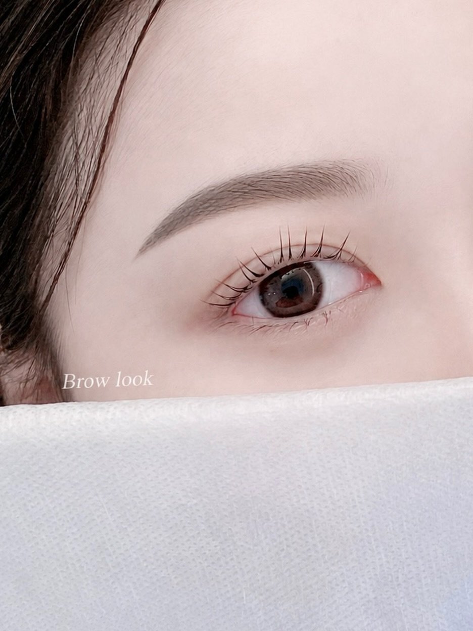 brow_look_ 게시물 이미지: 섀도우눈썹 + 속눈썹펌 SET 🤍
 ⠀⠀⠀⠀⠀⠀⠀⠀⠀⠀⠀⠀⠀⠀⠀⠀ 
아침 준비...