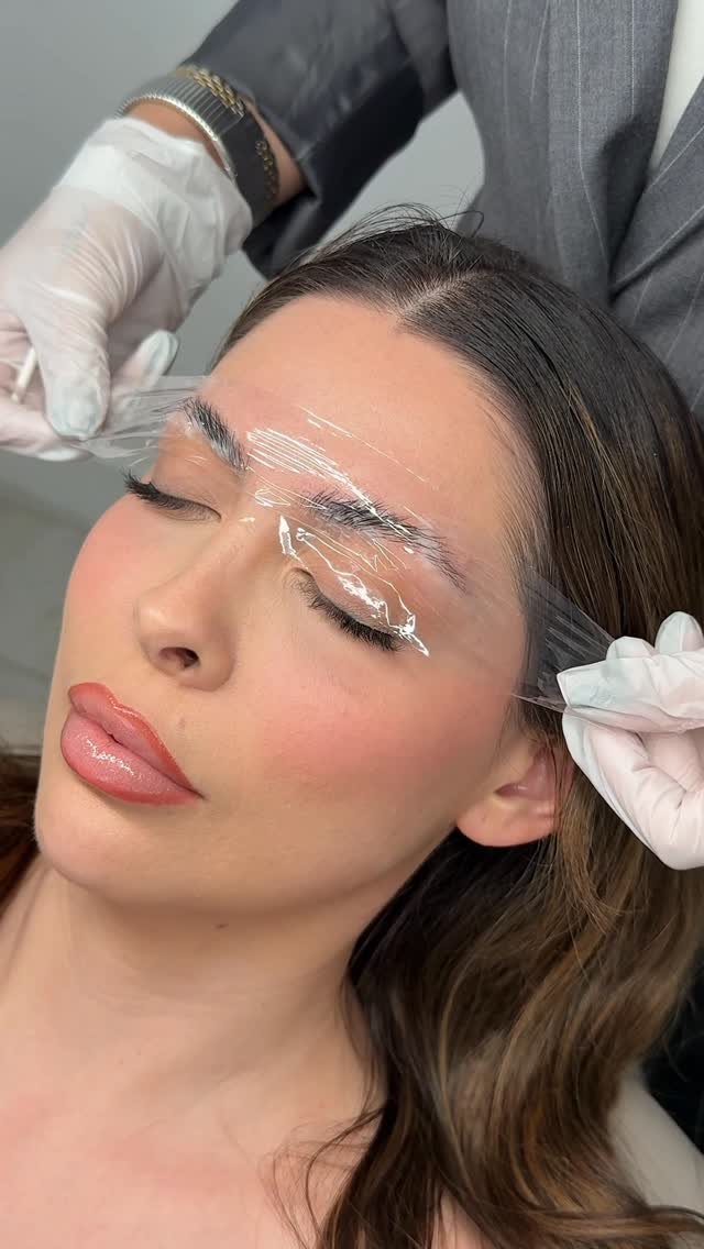 browsbyzulema 게시물 이미지: Spend the day with me 🤍 Brow Girl Edition