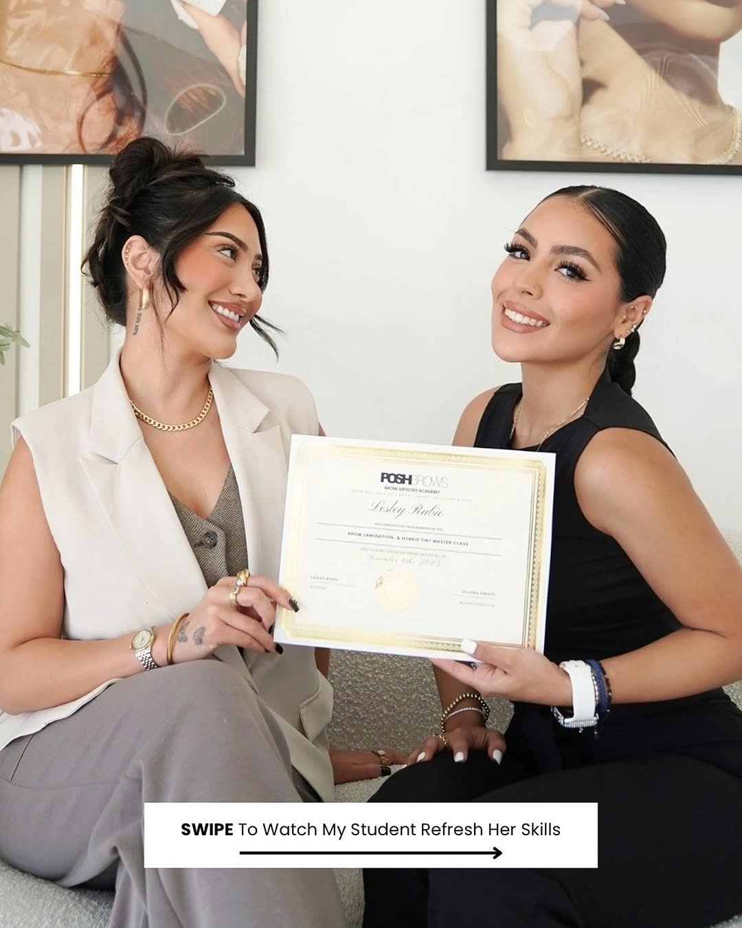 Photo shared by 𝐋.𝐀.’𝐬 #𝟏 𝐁𝐫𝐨𝐰 𝐄𝐝𝐮𝐜𝐚𝐭𝐨𝐫 | 𝟑𝐊+ 𝐆𝐥𝐨𝐛𝐚𝐥 𝐒𝐭𝐮𝐝𝐞𝐧𝐭𝐬 on January 14, 2026 tagging @poshbrowsla, @poshbrowspro, and @bellisima.beautyspa. May be an image of one or more people, fingernails, hair, makeup and text.