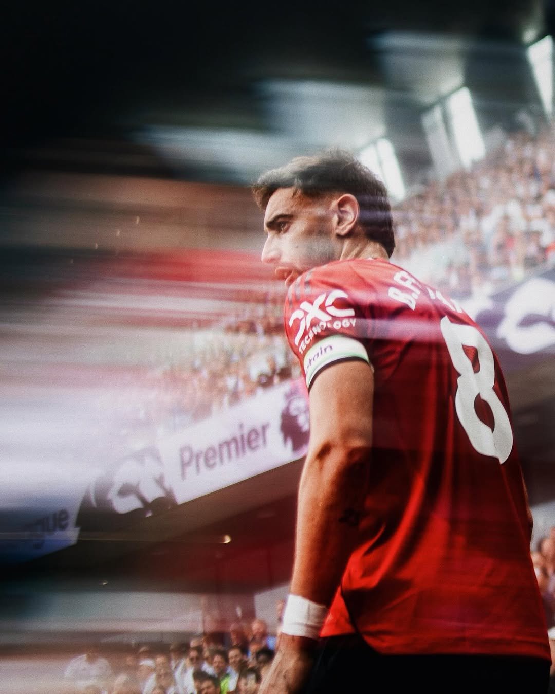 Photo by Bruno Fernandes on January 31, 2026. May be an image of soccer, football, crowd, stadium and text.