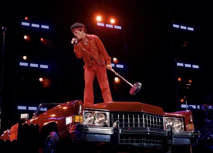 brunomars 게시물 이미지: 5 NIGHTS IN TORONTO 🇨🇦 🌹