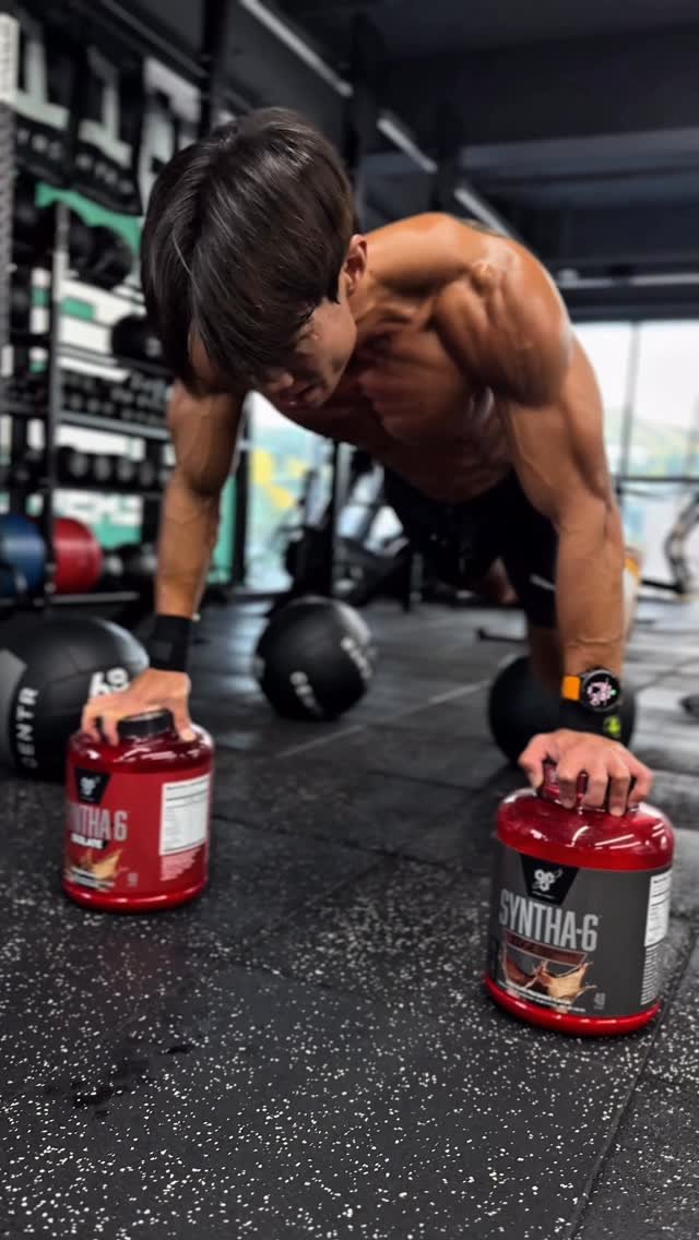 bsnkorea 게시물 이미지: “꾸준함은 재능을 이긴다.”

지금의 나는, 하루하루의 꾸준함이 만든...