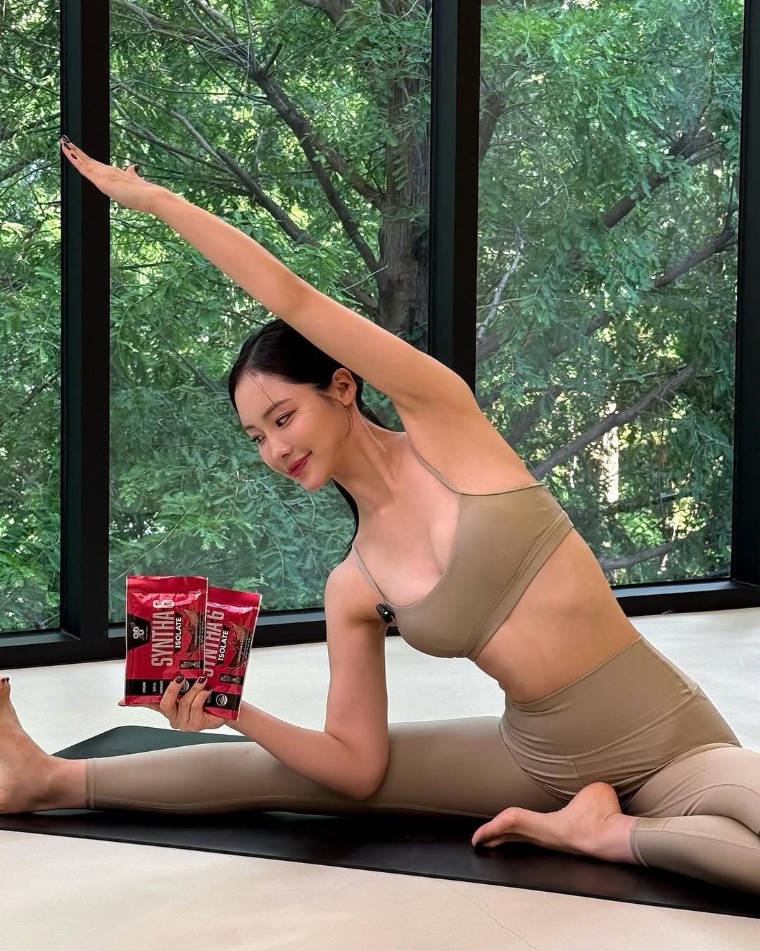 Photo shared by 요가 한소이 HANSOI YOGA on October 05, 2025 tagging @bsnkorea. May be an image of 1 person and text.