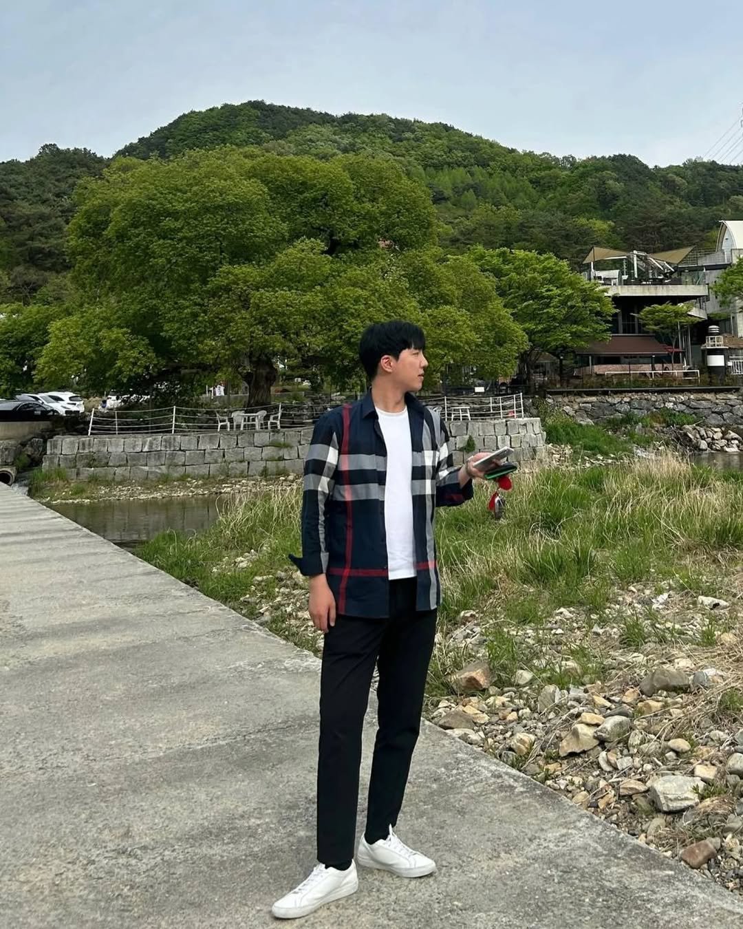 Photo by 비트코인 | 소신투자그룹 대표 트레이더 | 무료 트레이딩 | 모건스탠리 출신 | 코인 현물 • 선물 전문 in 금산.