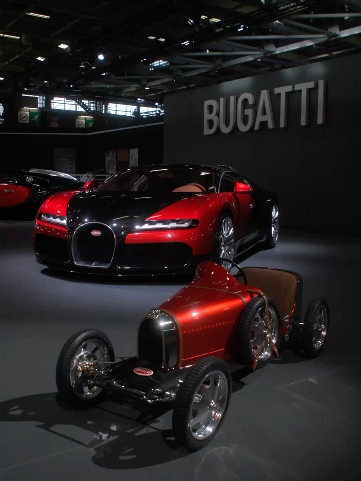 bugatti 게시물 이미지: At Rétromobile, BUGATTI ‘s former Official...