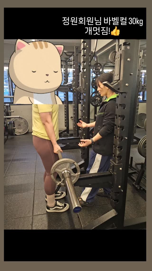 builder__lee 게시물 이미지: .
@nainkim 
치토스파 대장님
바벨컬 30kg 멋짐👍👍
조만간 40kg 고고