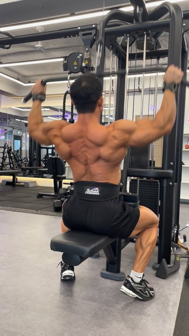 buildpro_jun 게시물 이미지: 몸을 잘 사용하면 기본운동만으로 모든게 해결됩니다🔥