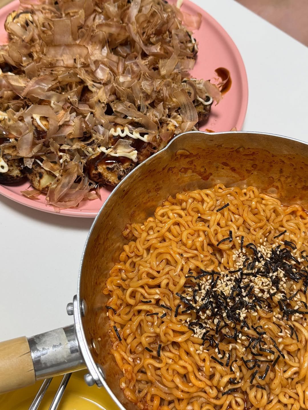 buldak_missyou 게시물 이미지: 아 불닭에 타코야끼 또 먹고싶다