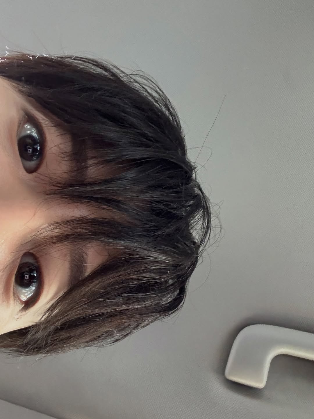 Photo by 조잽미 on September 29, 2025. May be a selfie of 1 person, bangs and text.