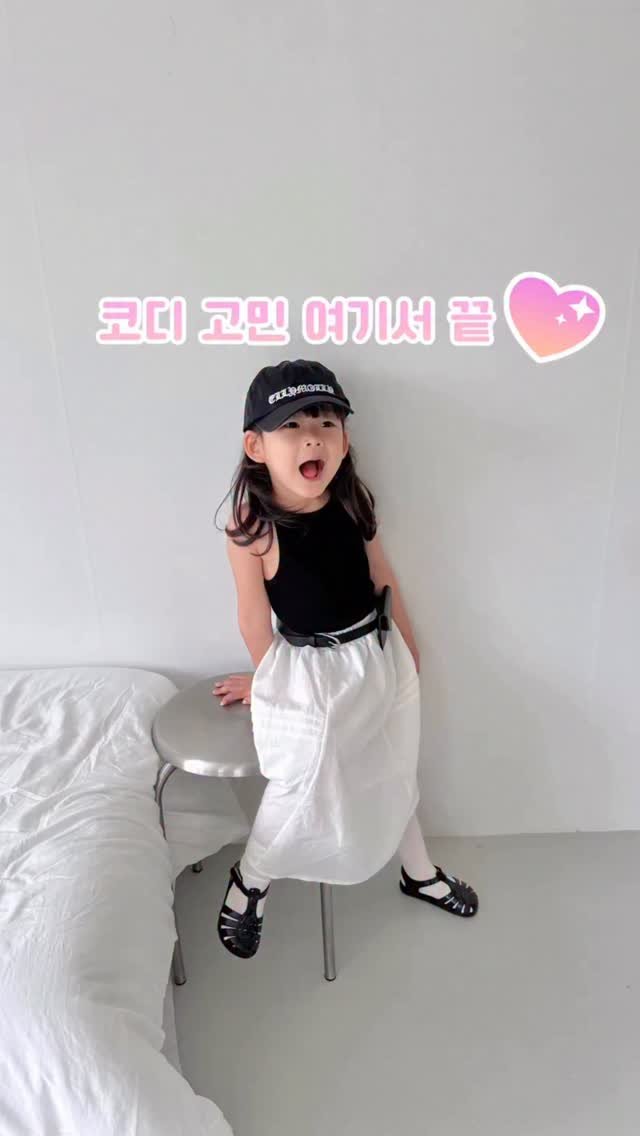 butterbebe__ 게시물 이미지: 코디 고민 여기서 끝 🤍

등원룩부터 외출룩까지
그대로 입히기만 해도 완성되는...