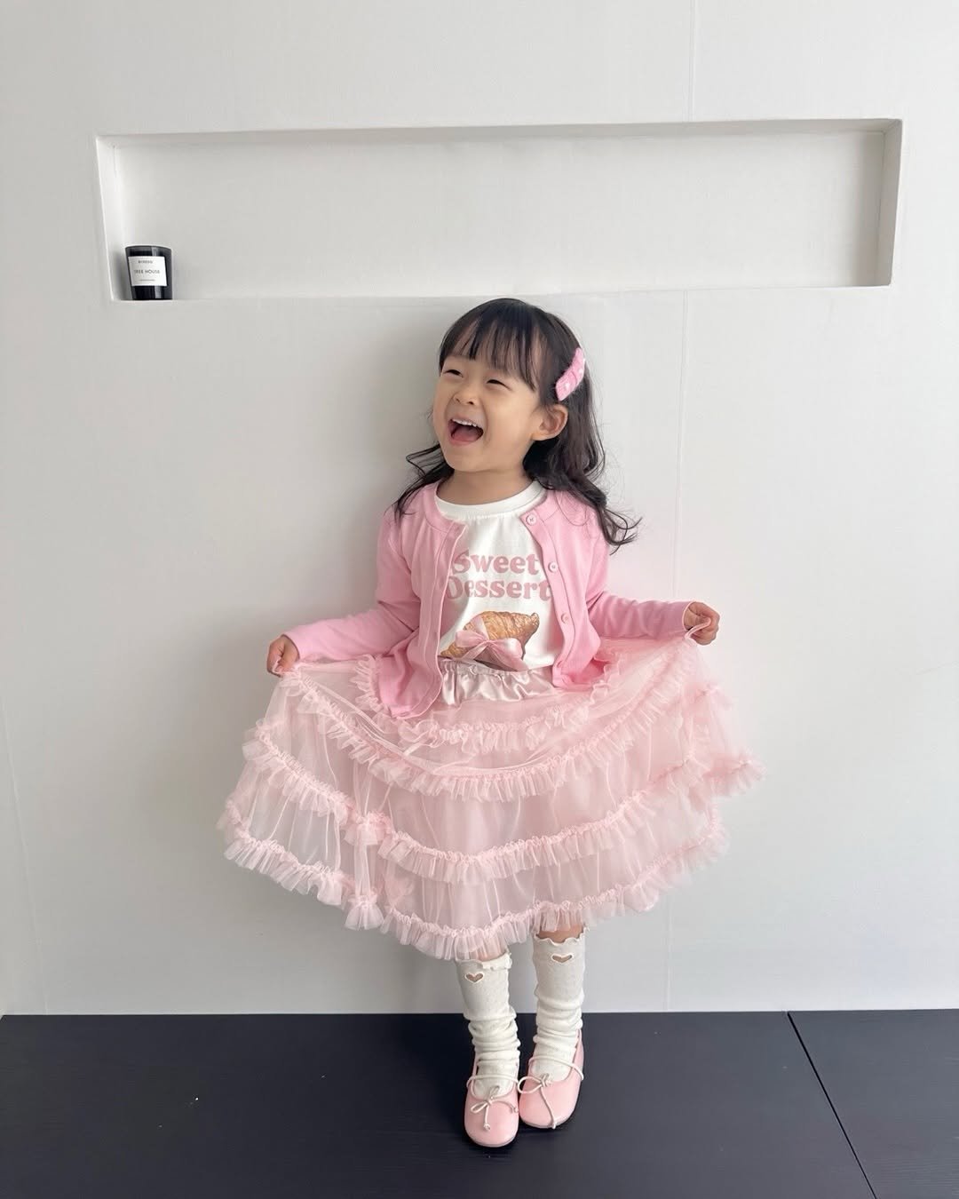 Photo by 버터베베 Do eunbi on January 29, 2026. May be an image of baby, dress and text.