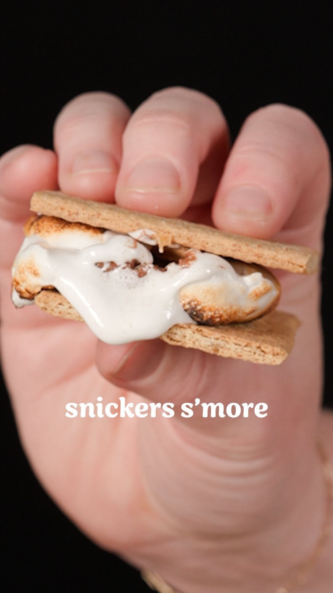 buzzfeedtasty 게시물 이미지: Your campfire s’more just got a major upgrade...
